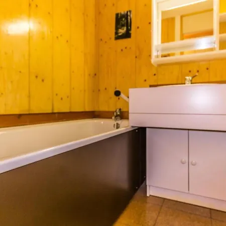 La Pendule - Deux Pieces Sur Le Des Coches Mae-4984 Apartment La Plagne